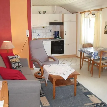 Gaestehaus-zur-alten-post-wohnung-ost Apartmán